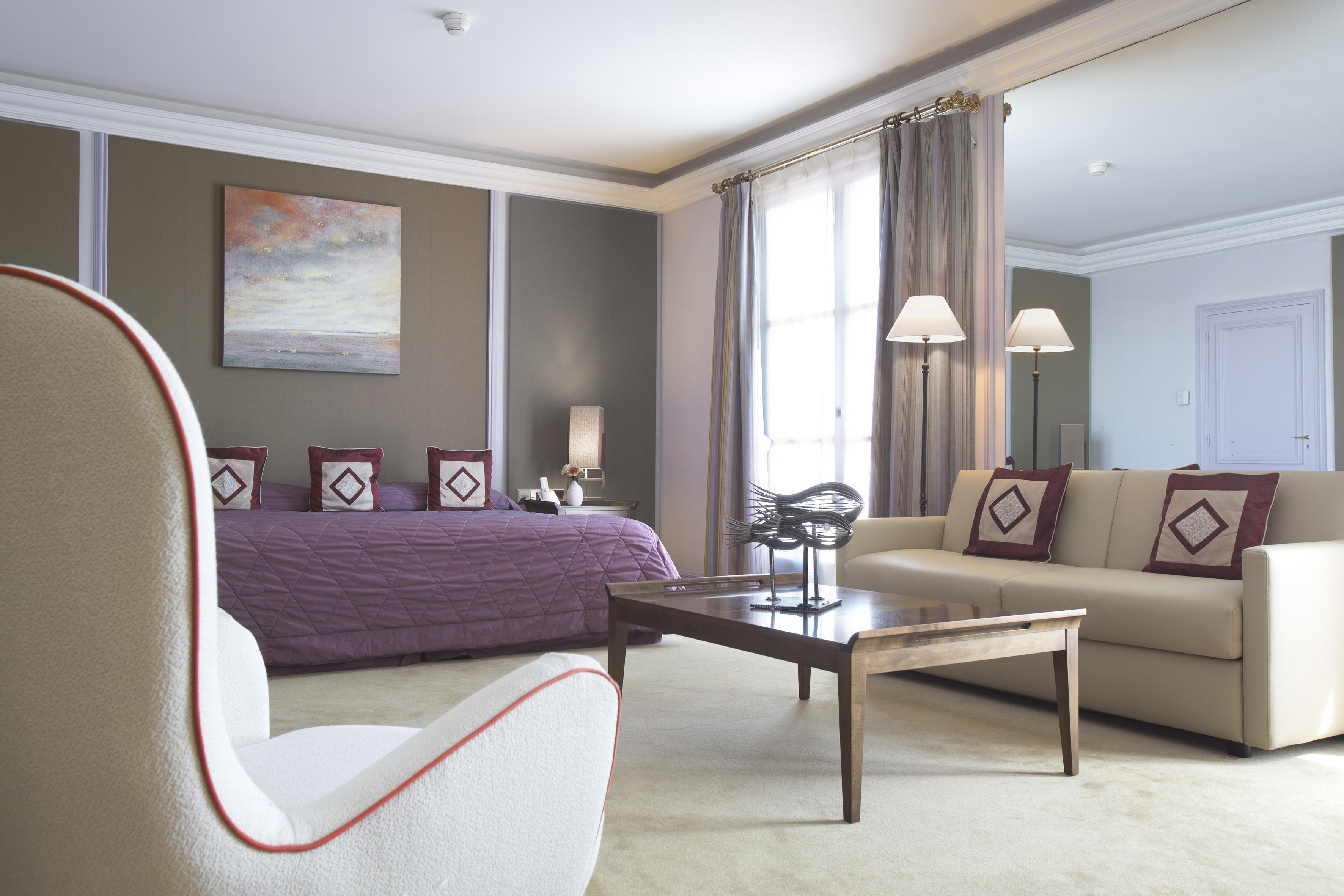 Hotel La Cote Saint Jacques