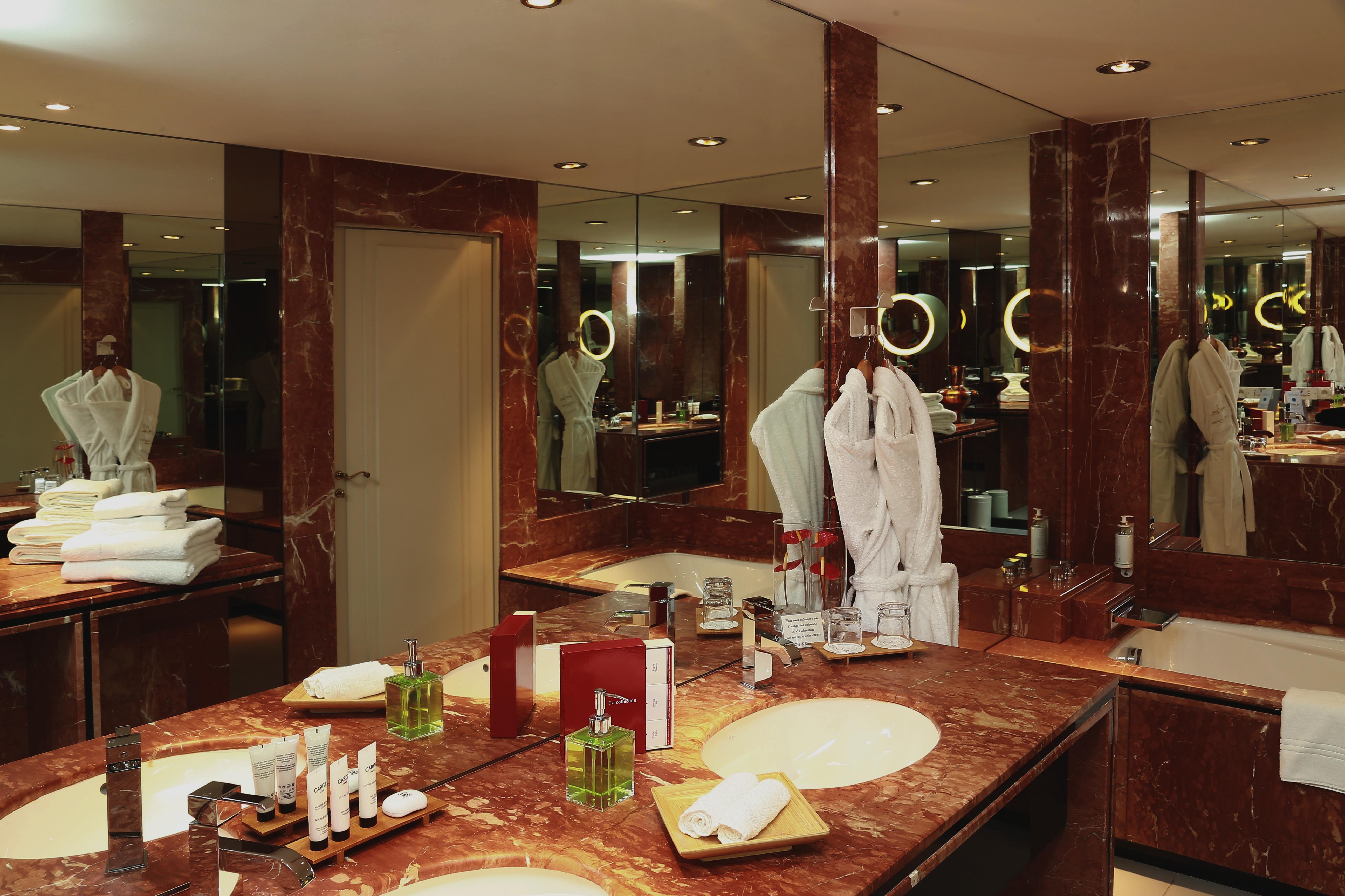 Hotel La Cote Saint Jacques