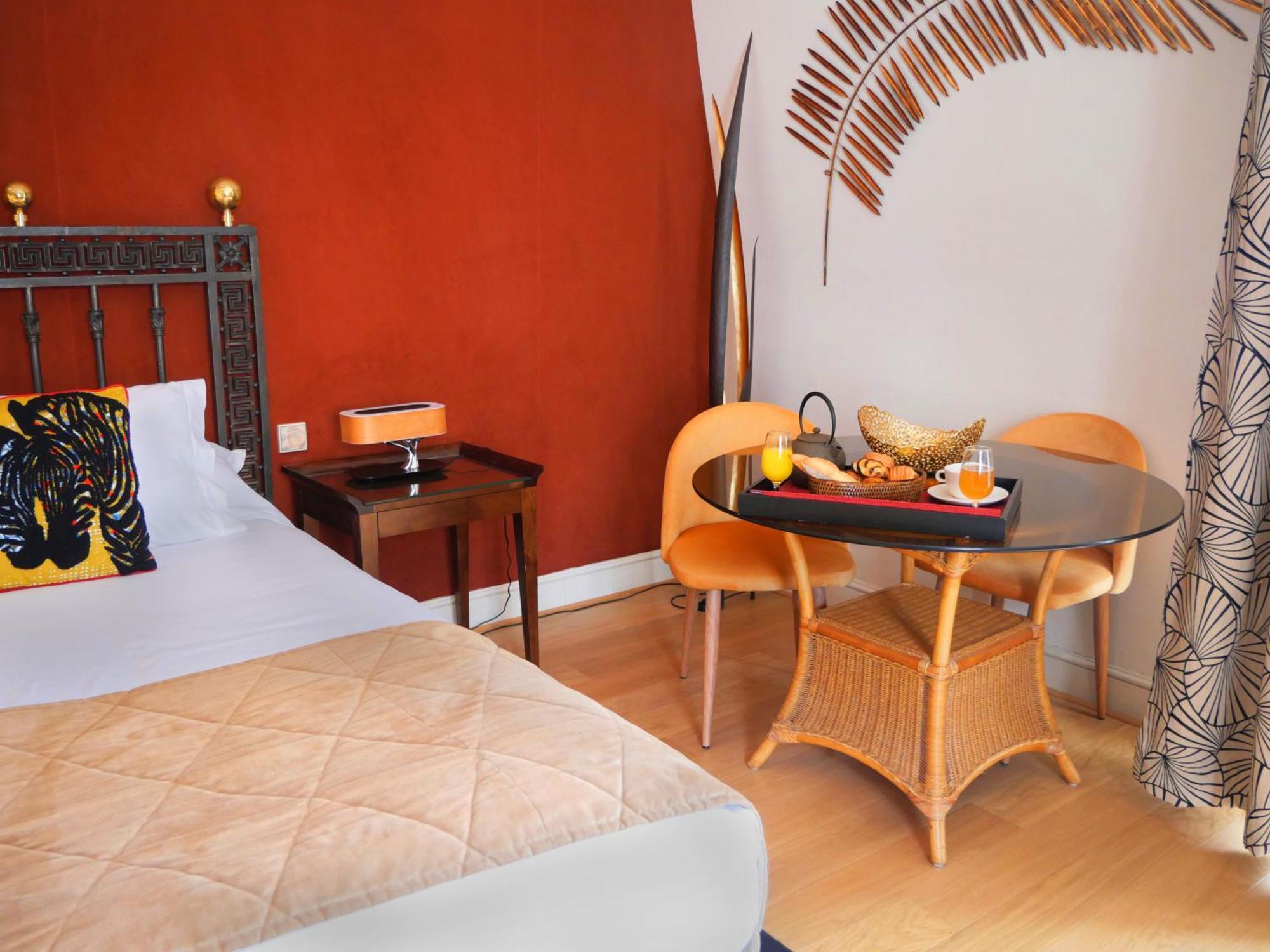 La Cote Saint Jacques Hotel